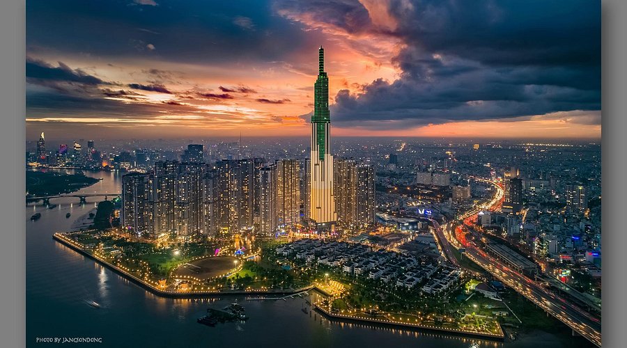 Vinhomes Central Park — Landmark 81